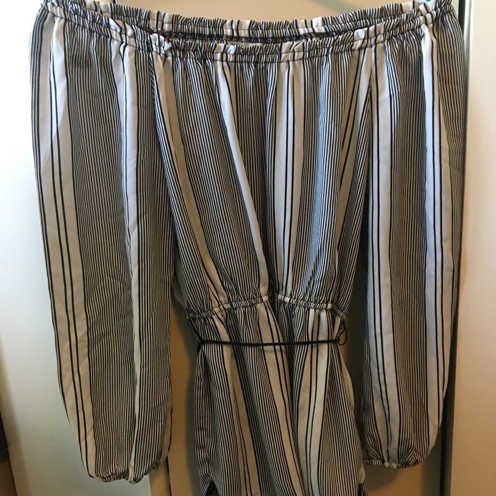 Urban outfitters OTS b&w stripped romper